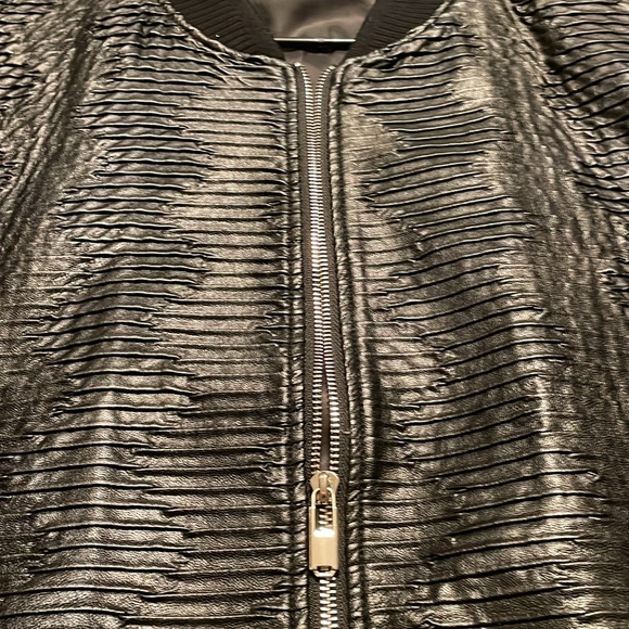 Black Polyurethane bomber jacket (Fine Tailored Clothing company! By Lanzino. - Picture 5 of 17